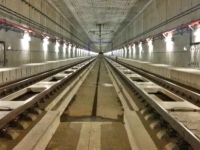 MEMS鋁樑傾斜計安裝於隧道(1)